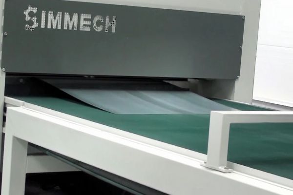 Maszyna do cięcia blachy na wymiar